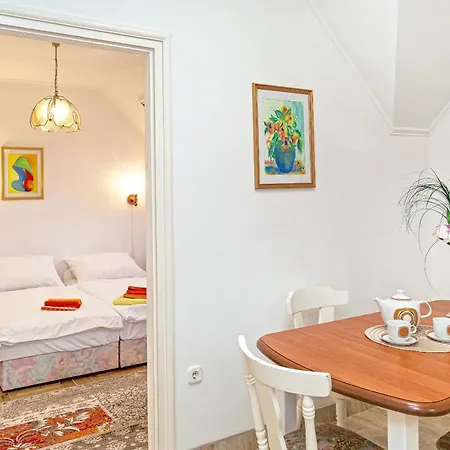 Casa de hóspedes Csontos